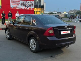 2010 Ford Focus II Рестайлинг, фиолетовый, 410000 рублей, вид 4