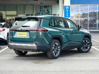 2026 Toyota RAV4 VI (XA60), зелёный, 4150000 рублей, вид 4