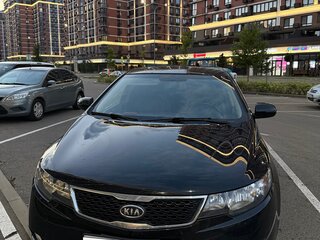 2012 Kia Cerato 6-speed II, чёрный, 900000 рублей, вид 1