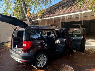2010 Skoda Yeti I, пурпурный, 575000 рублей, вид 4