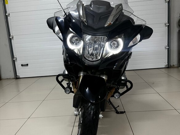 2018 BMW R 1200 RT, чёрный, 1700000 рублей - вид 4