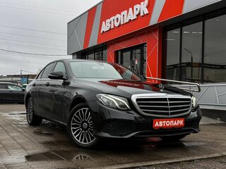 2019 Mercedes-Benz E-Класс 220 d V (W213, S213, C238), чёрный, 3149000 рублей, вид 1