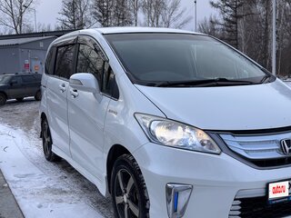 2012 Honda Freed I Рестайлинг, белый, 990000 рублей, вид 5