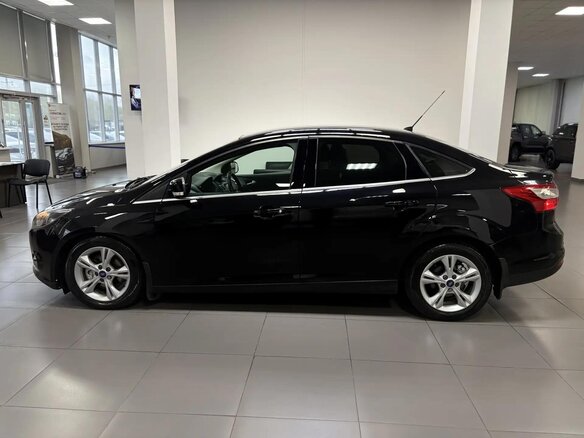 2012 Ford Focus III, чёрный, 690000 рублей - вид 1