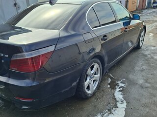 2008 BMW 5 серии 525xi V (E60/E61) Рестайлинг, чёрный, 1250000 рублей, вид 5