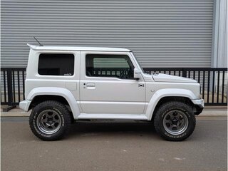 2022 Suzuki Jimny Sierra IV, белый, 1378000 рублей, вид 5