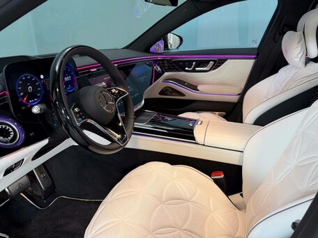 2026 Mercedes-Benz Maybach S-Класс 680 II (Z223) Рестайлинг, чёрный, вид 5