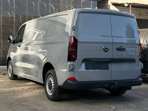 2025 Volkswagen Transporter T7, серый, 7200000 рублей - вид 5