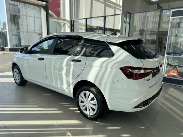 2026 Lada (ВАЗ) Vesta SW I Рестайлинг (NG), белый - вид 7