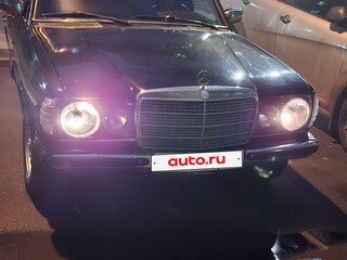 1982 Mercedes-Benz W123 240, чёрный, 440000 рублей, вид 5