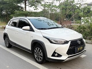 2023 Toyota Yaris L X XP150 Рестайлинг, белый, 1222777 рублей, вид 3