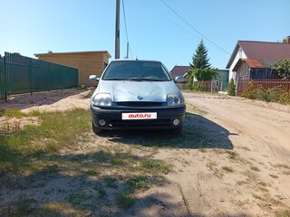 2001 Renault Clio II Рестайлинг, серебристый, 160000 рублей, вид 1