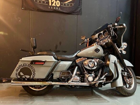 2007 Harley-Davidson Electra Glide, серый, 550000 рублей - вид 5