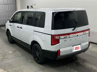 2025 Mitsubishi Delica D:5 I Рестайлинг, белый, 3800000 рублей, вид 2