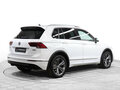 2018 Volkswagen Tiguan II, белый - вид 4