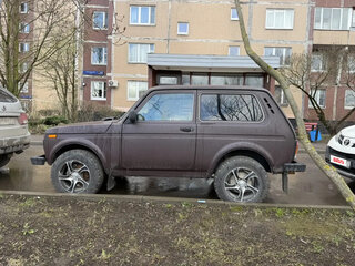 2015 Lada (ВАЗ) 2121 (4x4) I Рестайлинг, фиолетовый, 950000 рублей, вид 5