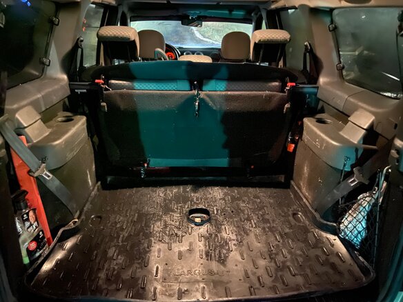 2015 Lada (ВАЗ) Largus I, бежевый, 600000 рублей - вид 11