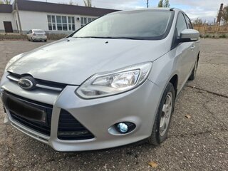 2013 Ford Focus III, серебристый, 670000 рублей, вид 3