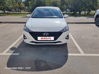 2020 Hyundai Solaris II Рестайлинг, белый, 1149000 рублей, вид 1