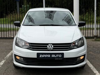 2017 Volkswagen Polo V Рестайлинг, белый, 709000 рублей, вид 2