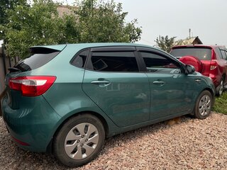 2012 Kia Rio III, зелёный, 850000 рублей, вид 2