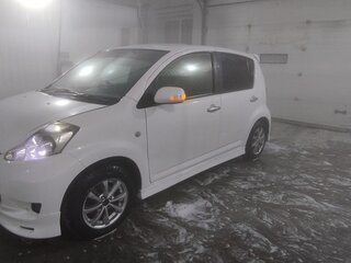 2006 Daihatsu Boon I, белый, 430000 рублей, вид 4