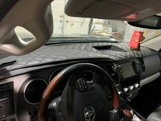 2011 Toyota Sequoia II, чёрный, 2550000 рублей, вид 5