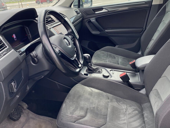 2019 Volkswagen Tiguan II, серебристый, 3100000 рублей - вид 14