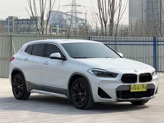 2020 BMW X2 sDrive20i I (F39), белый, 1800000 рублей, вид 3
