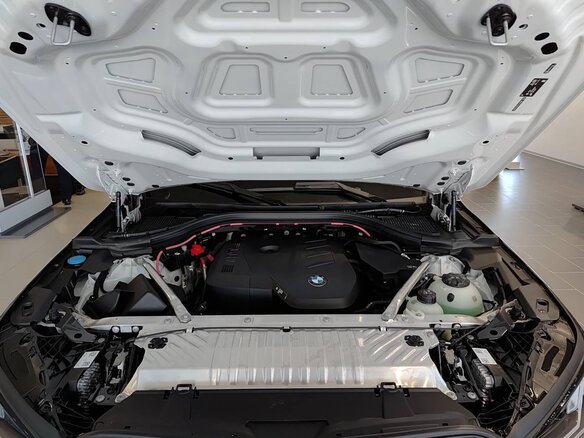 2026 BMW X3 Long 30L xDrive IV (G45/G48), белый, 7550000 рублей - вид 13