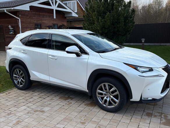 2017 Lexus NX 200t I, белый, 3500000 рублей - вид 3