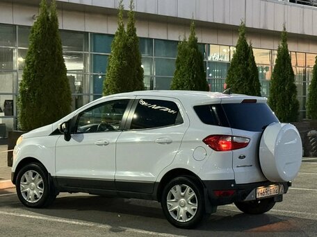 2017 Ford EcoSport II, белый, 995000 рублей, вид 4