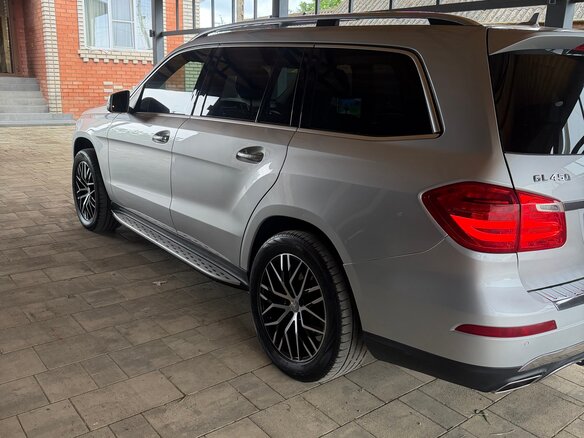 2015 Mercedes-Benz GL-Класс 450 II (X166), серый, 2700000 рублей - вид 5