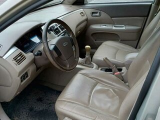 2010 Vortex Estina I, золотистый, 330000 рублей, вид 5