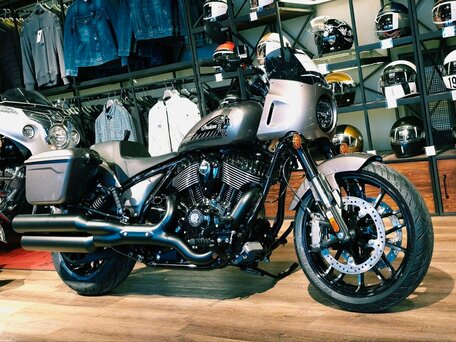 2026 Indian Chief, серый, 3150000 рублей, вид 1