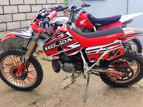 1991 Honda CRM 250, красный, 265000 рублей, вид 3