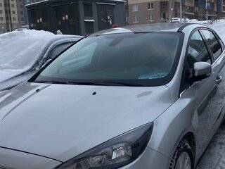 2015 Ford Focus III Рестайлинг, серебристый, 1389000 рублей, вид 2