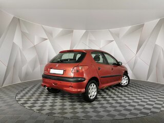 2007 Peugeot 206, красный, 235000 рублей, вид 2