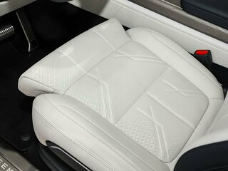2025 Zeekr 9X 70 kWh, белый, 12500000 рублей, вид 3