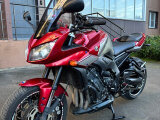 2011 Yamaha FZ1, красный, 535000 рублей, вид 2