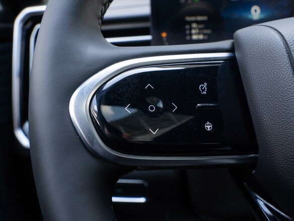 2024 Jaecoo J7 I, белый, 2350000 рублей - вид 16