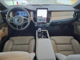 2025 Volvo S90 II Рестайлинг 2, белый, 6250000 рублей, вид 4