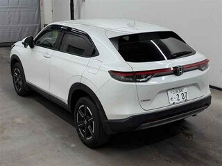 2022 Honda Vezel II, белый, 2035600 рублей, вид 5