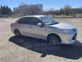 2015 Toyota Corolla Axio XI (E160, E170, E180) Рестайлинг 1, серый, 750000 рублей, вид 3