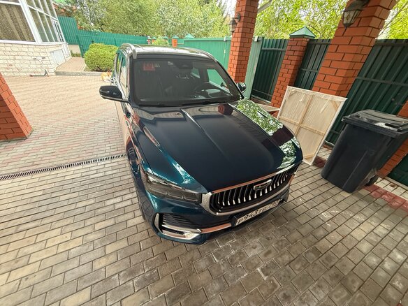 2023 Geely Monjaro (Xingyue L) I, зелёный, 4000000 рублей - вид 1