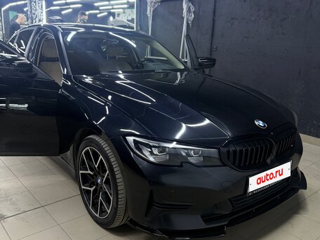 2020 BMW 3 серии 318i VII (G2x), чёрный, 2880000 рублей, вид 4