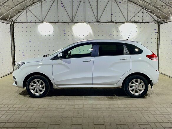 2018 Lada (ВАЗ) XRAY I, белый, 945000 рублей - вид 8