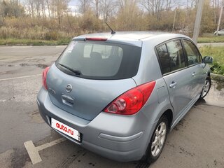 2010 Nissan Tiida I Рестайлинг, голубой, 700000 рублей, вид 5