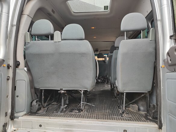2011 Ford Transit, серебристый, 915000 рублей - вид 23