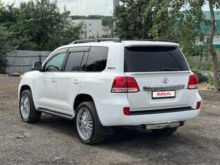 2011 Toyota Land Cruiser 200 Series, белый, 3150000 рублей, вид 5
